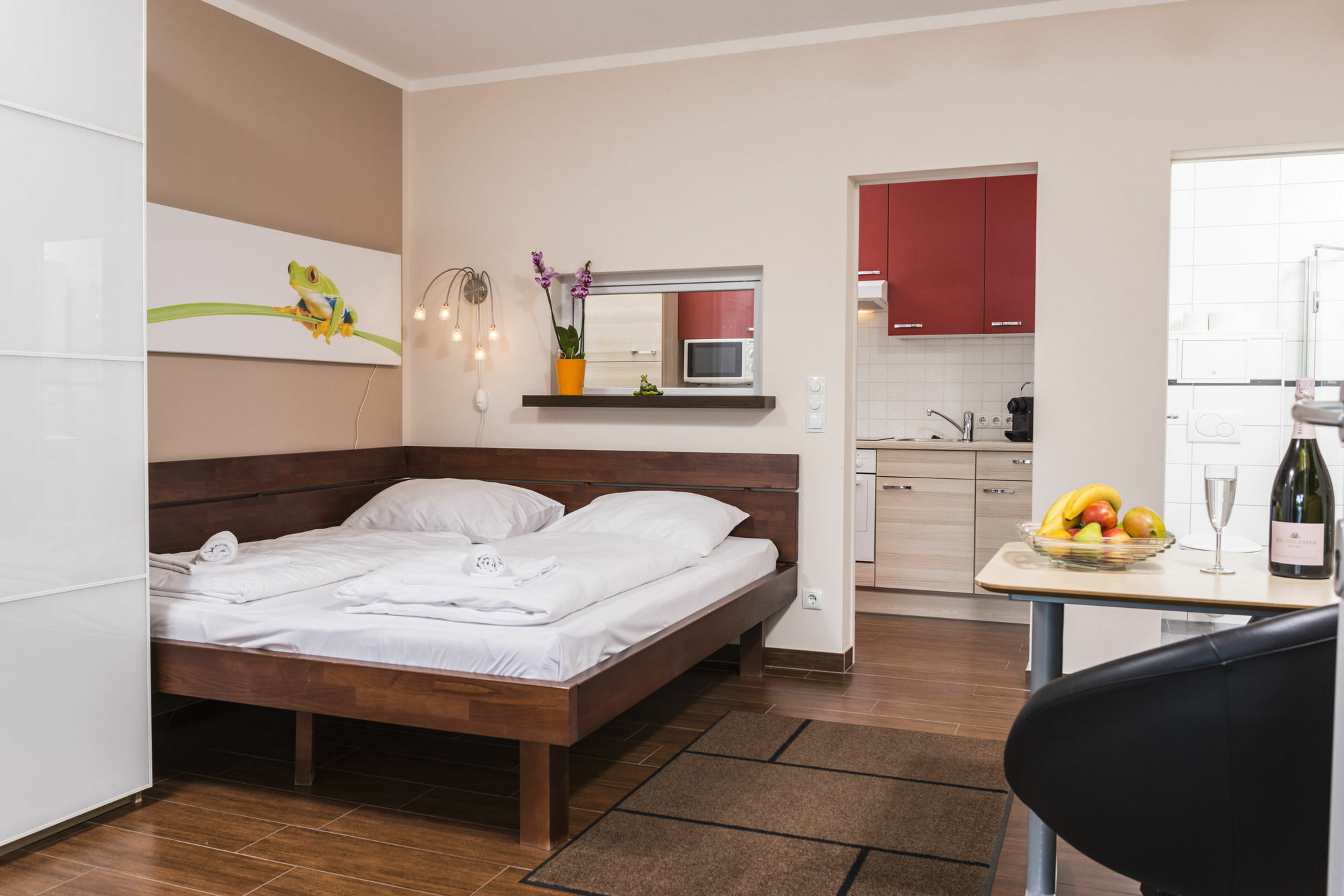 Ajo Vienna Beach - Contactless Check-In エクステリア 写真