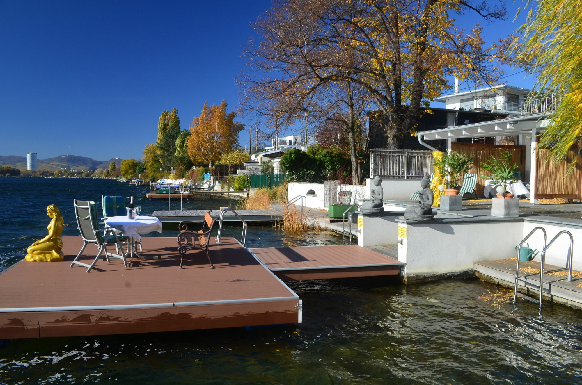 Ajo Vienna Beach - Contactless Check-In エクステリア 写真