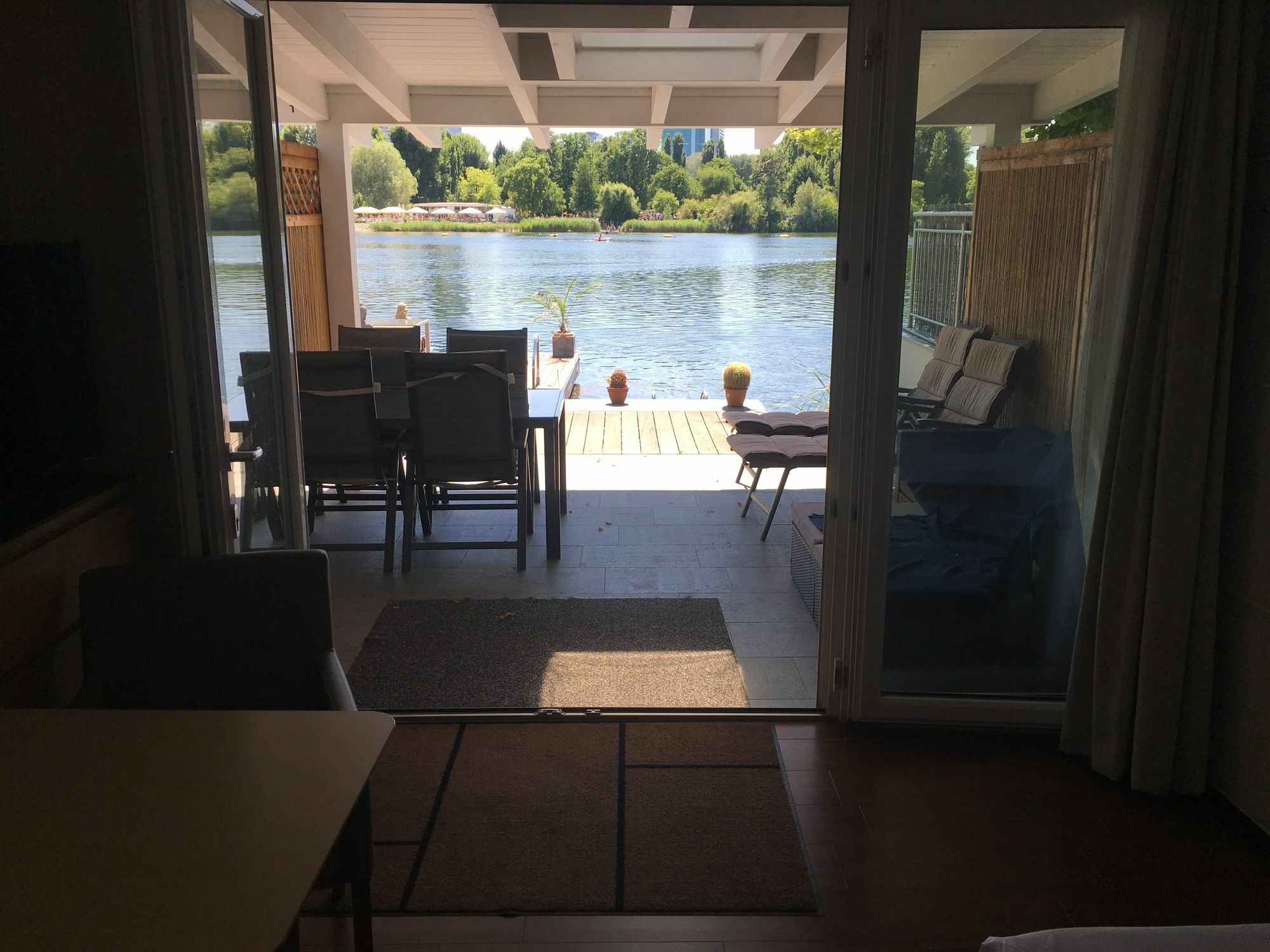 Ajo Vienna Beach - Contactless Check-In エクステリア 写真