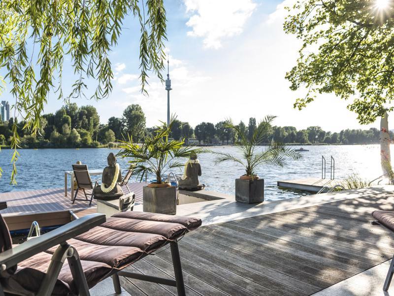 Ajo Vienna Beach - Contactless Check-In エクステリア 写真