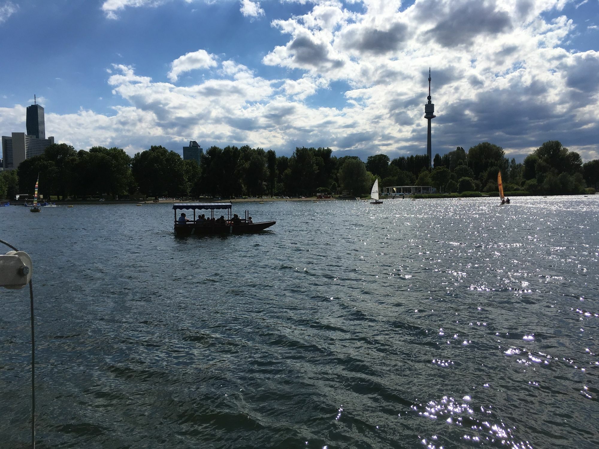 Ajo Vienna Beach - Contactless Check-In エクステリア 写真