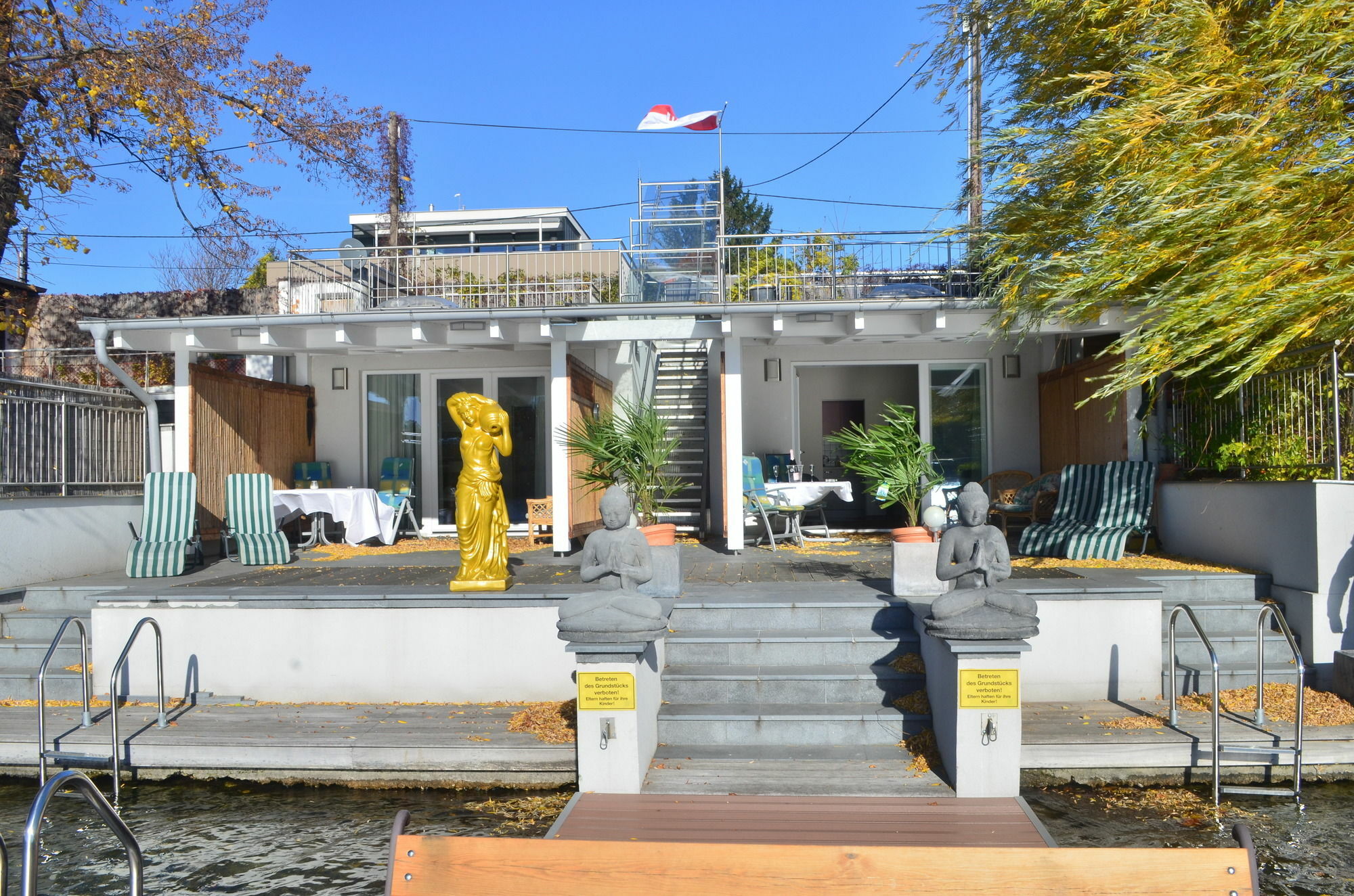 Ajo Vienna Beach - Contactless Check-In エクステリア 写真